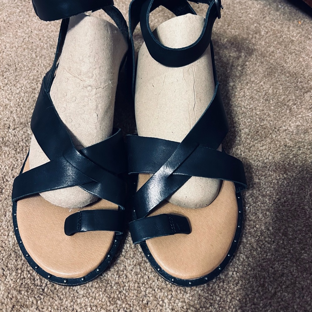 Lucky Brand Black Sandals, size 6.5, Worn once